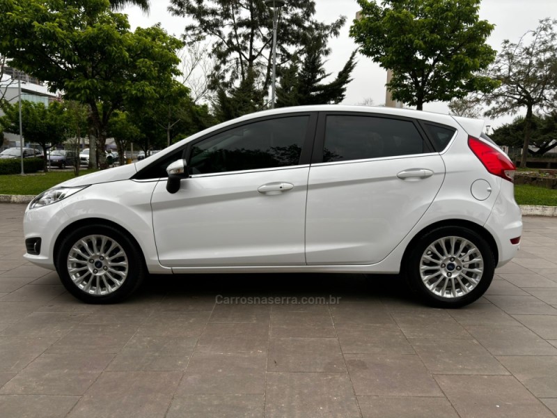 FIESTA 1.6 TITANIUM HATCH 16V FLEX 4P AUTOMÁTICO - 2016 - BENTO GONçALVES