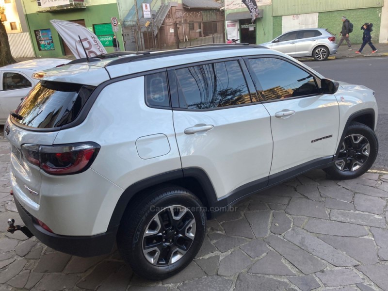 COMPASS 2.0 16V DIESEL TRAILHAWK 4X4 AUTOMÁTICO - 2018 - CAXIAS DO SUL