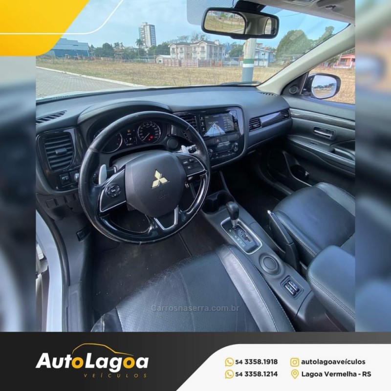 OUTLANDER 2.0 SPORT GLS 16V FLEX 4P AUTOMÁTICO - 2016 - LAGOA VERMELHA