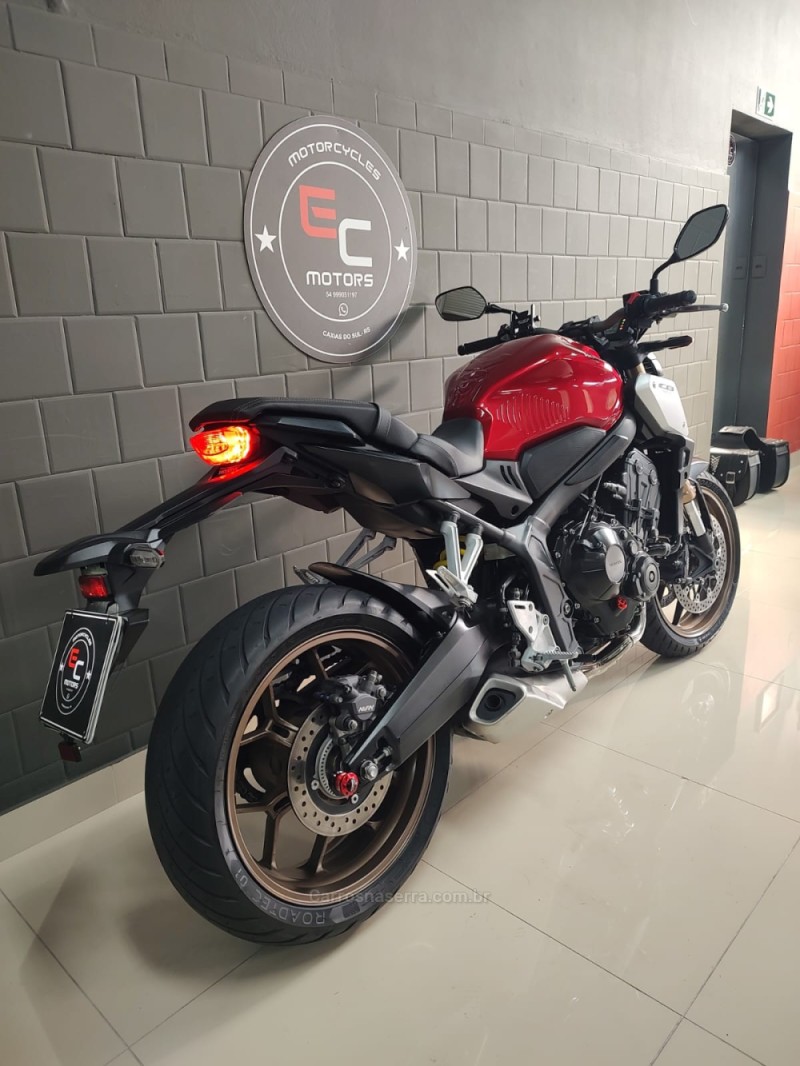 CB 650R  - 2020 - CAXIAS DO SUL