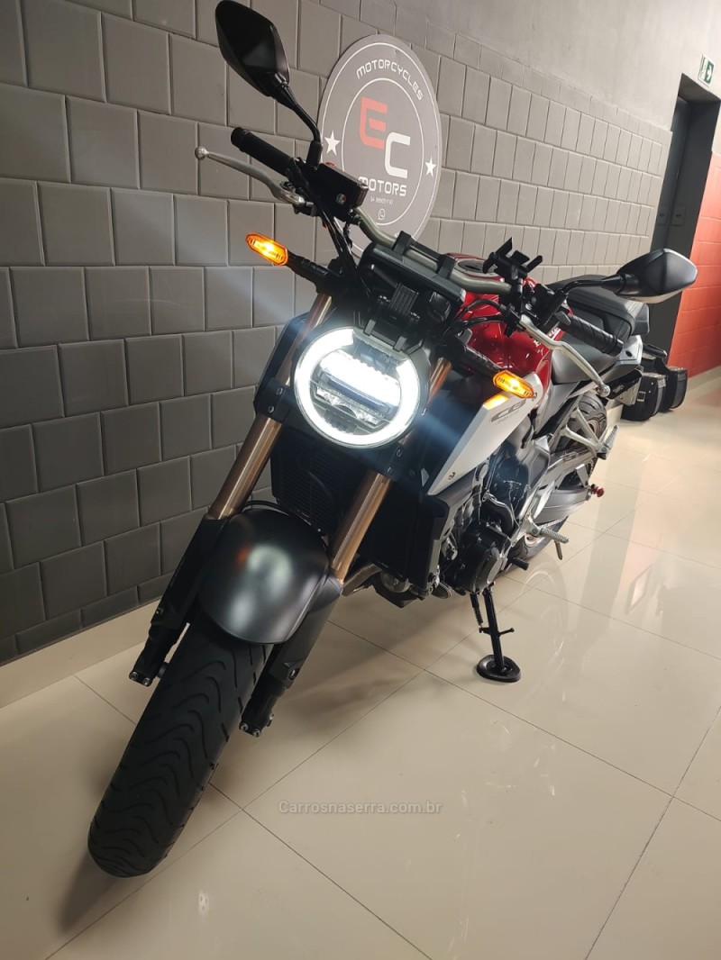 CB 650R  - 2020 - CAXIAS DO SUL