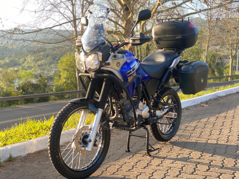 XTZ 250 TÉNÉRÉ