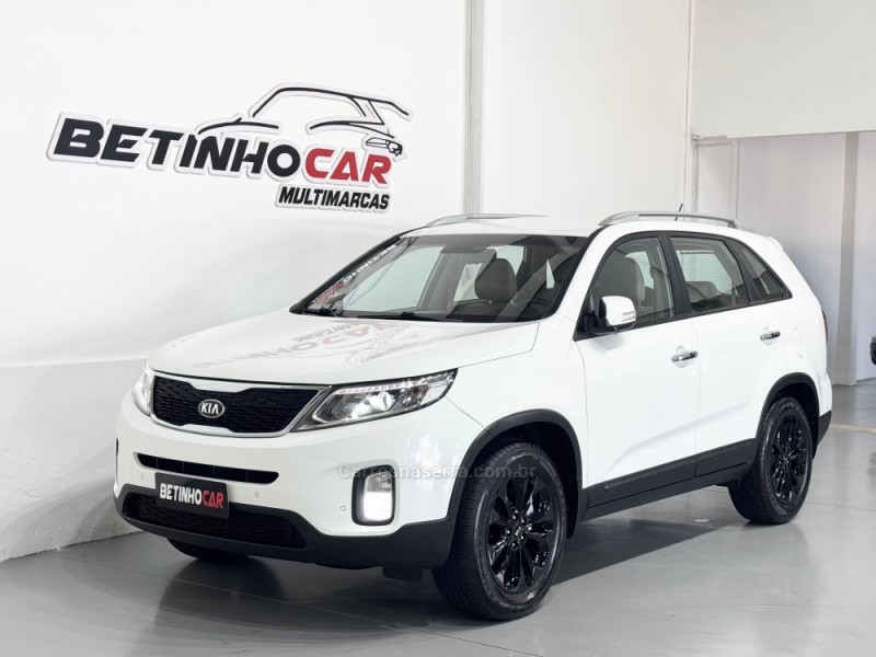 SORENTO 2.4 EX 4X2 16V GASOLINA 4P AUTOMÁTICO - 2015 - ESTâNCIA VELHA