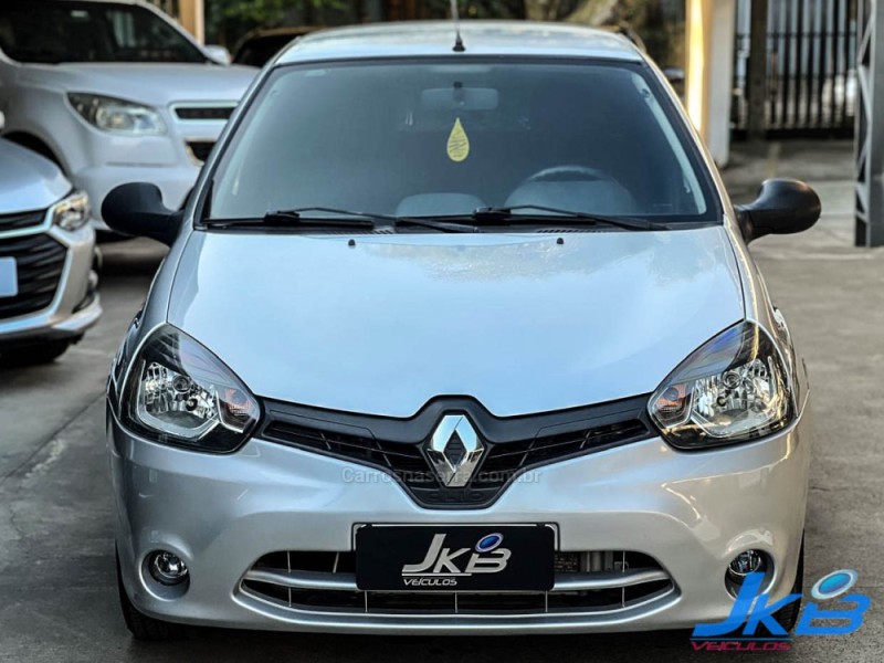 CLIO 1.0 EXPRESSION 16V FLEX 4P MANUAL - 2014 - NOVO HAMBURGO