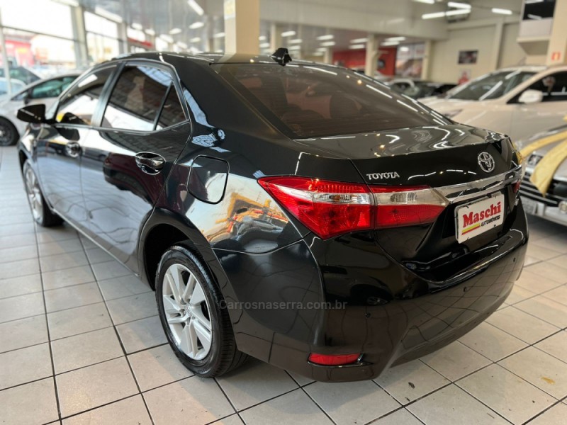 COROLLA 1.8 GLI 16V FLEX 4P AUTOMÁTICO - 2015 - CAXIAS DO SUL