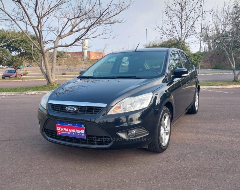 FOCUS 1.6 SE 16V FLEX 4P MANUAL - 2013 - BENTO GONçALVES