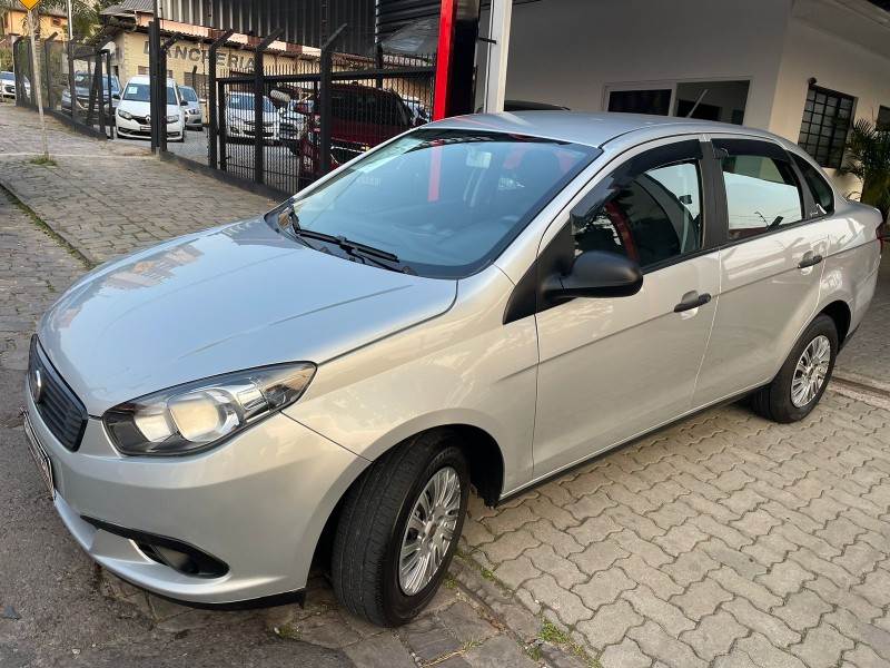 GRAND SIENA 1.4 MPI ATTRACTIVE 8V FLEX 4P MANUAL - 2021 - CAXIAS DO SUL