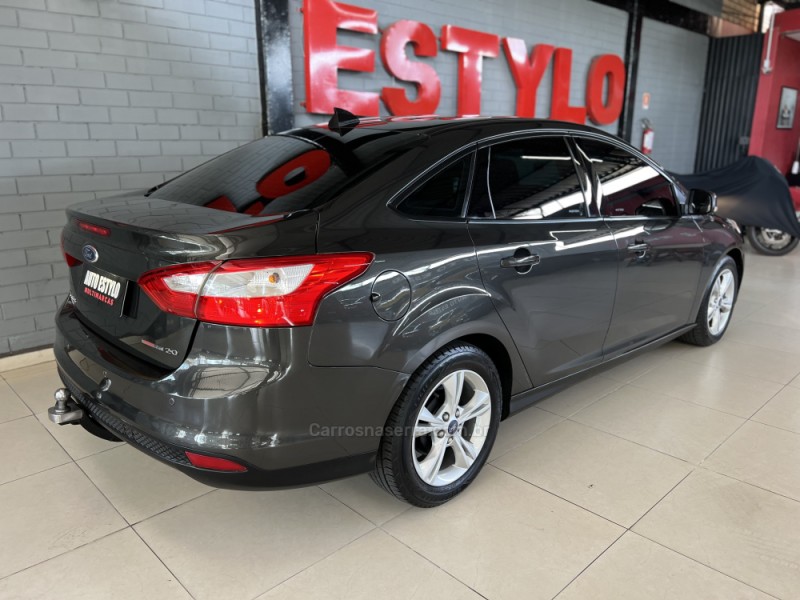 FOCUS 2.0 S SEDAN 16V FLEX 4P AUTOMÁTICO - 2015 - ESTâNCIA VELHA