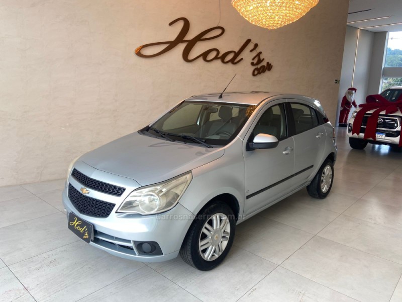 AGILE 1.4 MPFI LT 8V FLEX 4P MANUAL - 2011 - CANELA