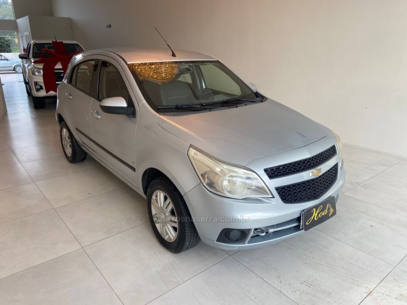 AGILE 1.4 MPFI LT 8V FLEX 4P MANUAL - 2011 - CANELA