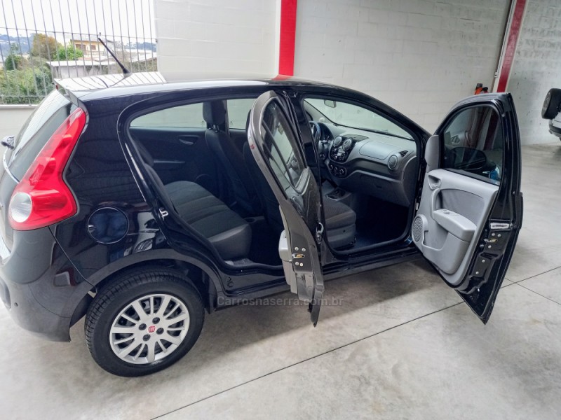 PALIO 1.0 MPI ATTRACTIVE 8V FLEX 4P MANUAL - 2015 - CAXIAS DO SUL