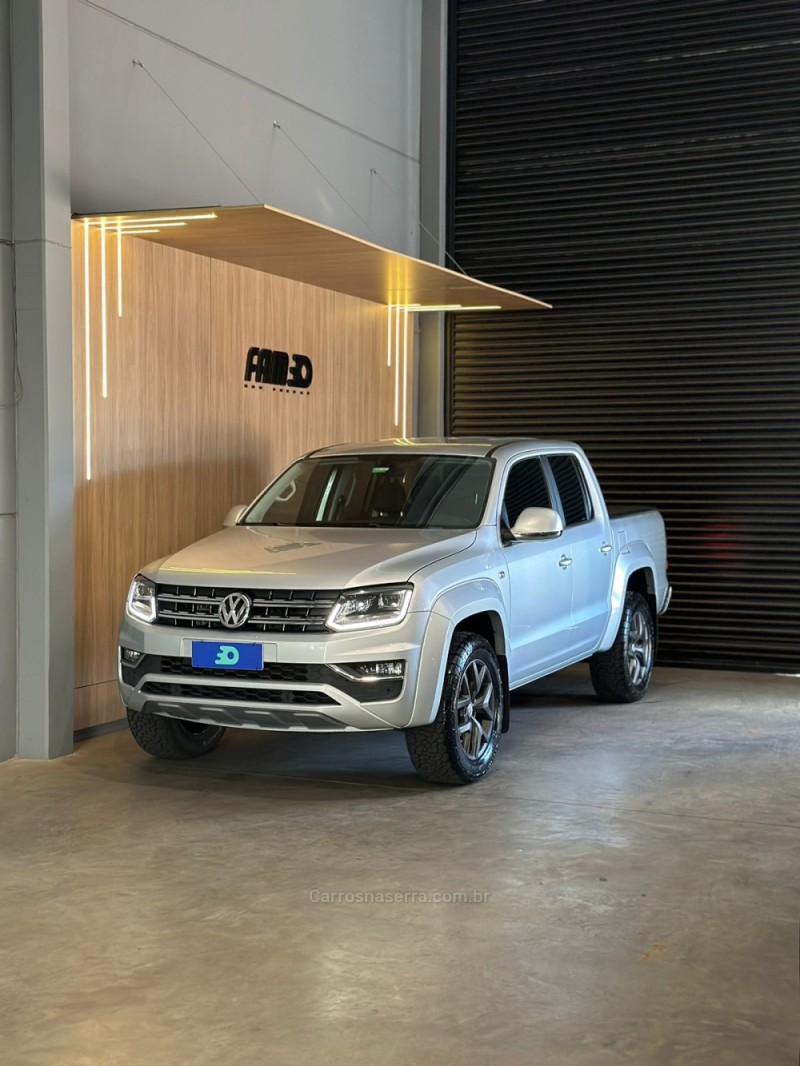 AMAROK 2.0 HIGHLINE 4X4 CD 16V TURBO INTERCOOLER DIESEL 4P AUTOMÁTICO - 2019 - LAJEADO