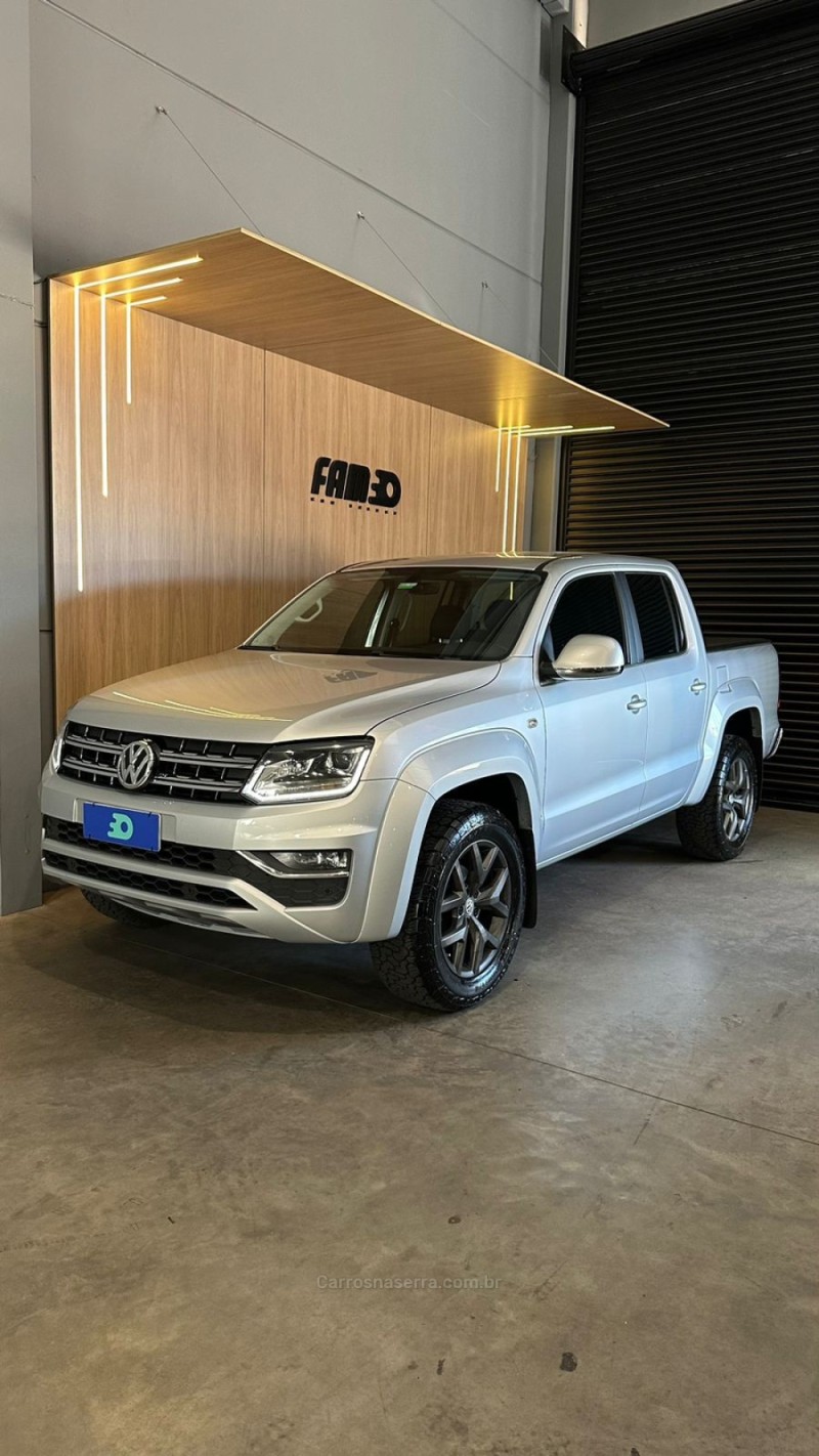 AMAROK 2.0 HIGHLINE 4X4 CD 16V TURBO INTERCOOLER DIESEL 4P AUTOMÁTICO - 2019 - LAJEADO