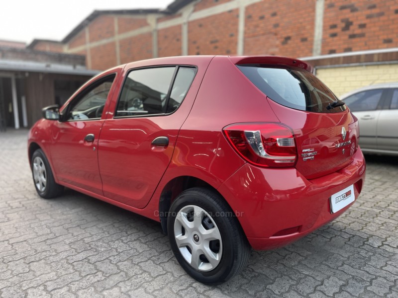 SANDERO 1.0 AUTHENTIQUE 12V FLEX 4P MANUAL - 2018 - CAMPO BOM