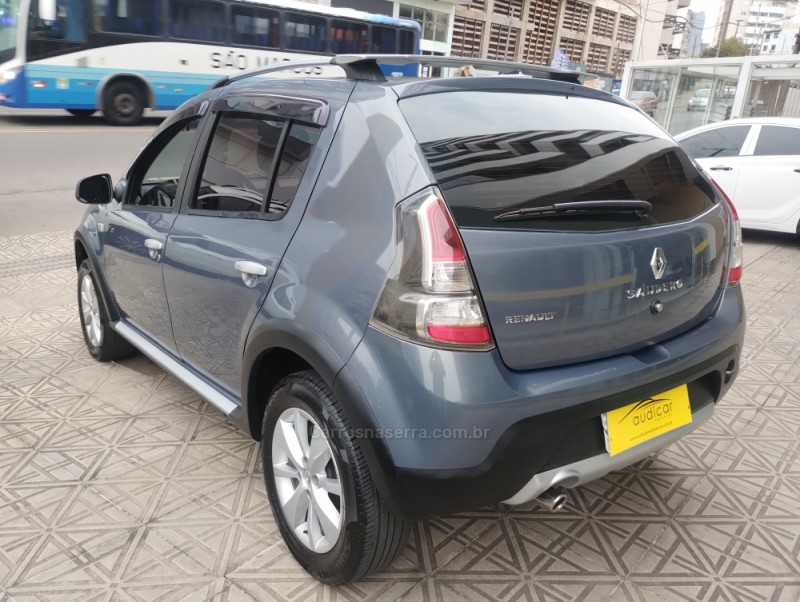 SANDERO 1.6 STEPWAY 16V FLEX 4P MANUAL - 2012 - CAXIAS DO SUL