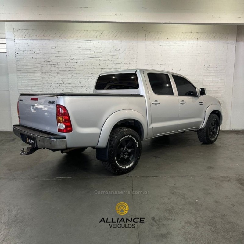 HILUX 3.0 SR 4X2 CD 16V TURBO INTERCOOLER DIESEL 4P MANUAL - 2006 - CAXIAS DO SUL