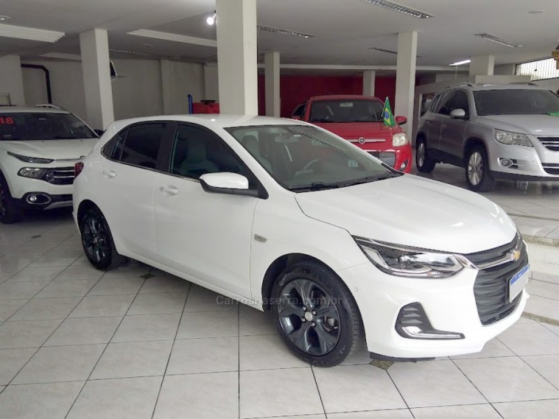 ONIX 1.0 PREMIER II 12V TURBO FLEX 4P AUTOMÁTICO - 2020 - NOVA PRATA