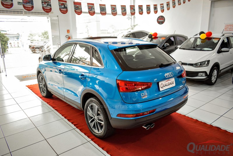 Q3 2.0 TFSI AMBIENTE QUATTRO 4P GASOLINA S TRONIC - 2018 - SANTA CRUZ DO SUL