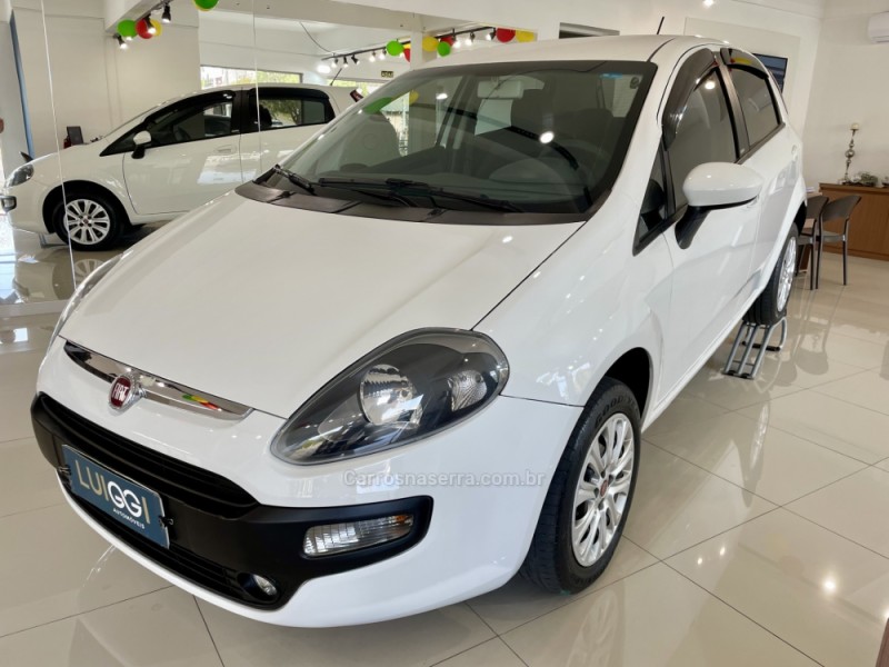 PUNTO 1.4 ATTRACTIVE 8V FLEX 4P MANUAL