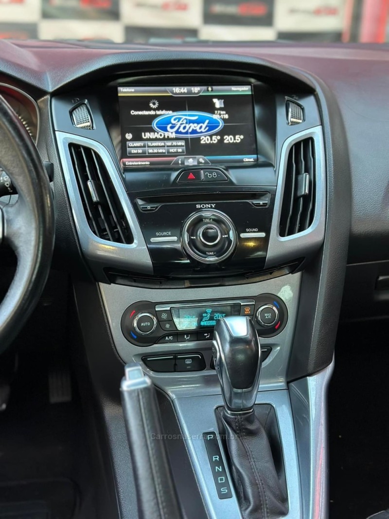 FOCUS 2.0 TITANIUM PLUS SEDAN 16V FLEX 4P AUTOMÁTICO - 2015 - ESTâNCIA VELHA