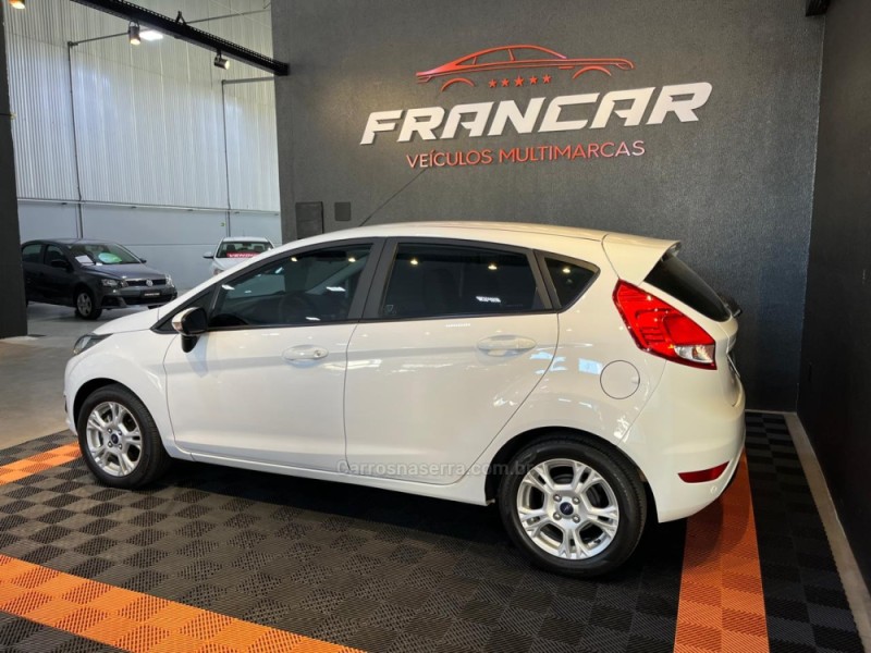 FIESTA 1.6 SEL HATCH 16V FLEX 4P MANUAL - 2017 - ANTôNIO PRADO