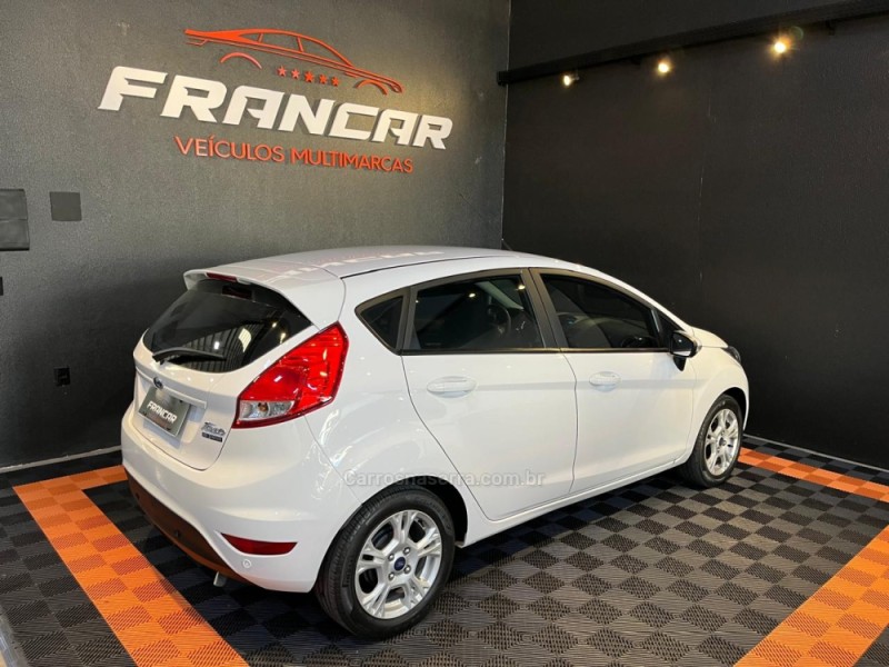 FIESTA 1.6 SEL HATCH 16V FLEX 4P MANUAL - 2017 - ANTôNIO PRADO