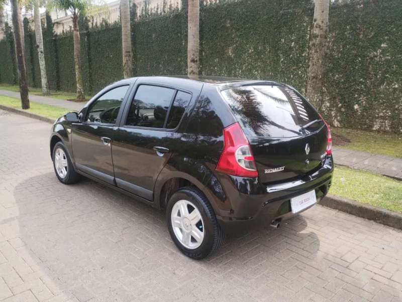 SANDERO 1.6 PRIVILÉGE 16V FLEX 4P MANUAL - 2009 - CAXIAS DO SUL