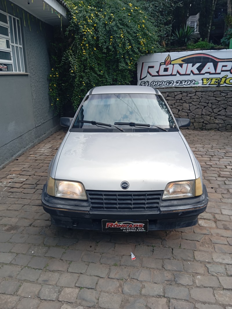 KADETT 1.8 EFI SL/E 8V GASOLINA 2P MANUAL - 1993 - CAXIAS DO SUL