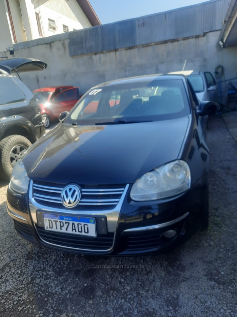 JETTA 2.0 COMFORTLINE FLEX 4P TIPTRONIC - 2007 - CAXIAS DO SUL