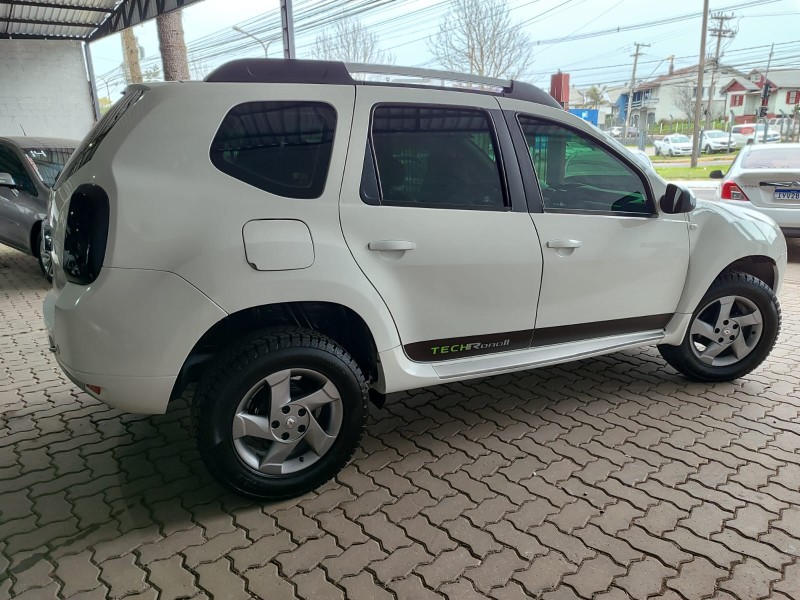 DUSTER 1.6 DYNAMIQUE 4X2 16V FLEX 4P MANUAL - 2014 - CAXIAS DO SUL