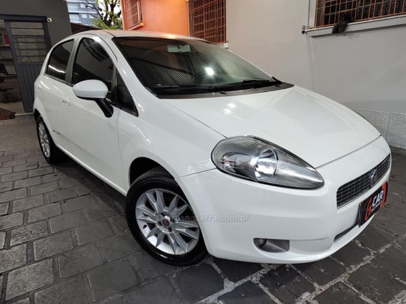 PUNTO 1.6 ESSENCE 16V FLEX 4P AUTOMATIZADO - 2011 - CAXIAS DO SUL