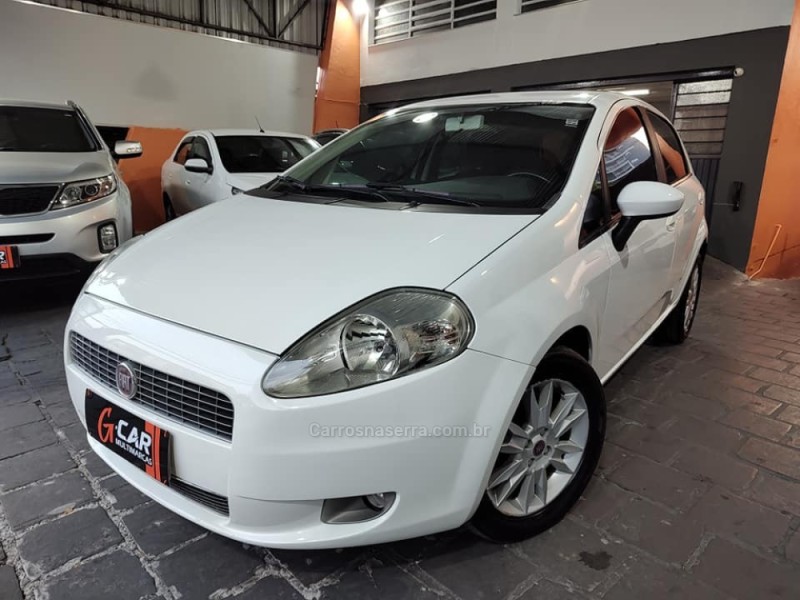 punto 1.6 essence 16v flex 4p automatizado 2011 caxias do sul