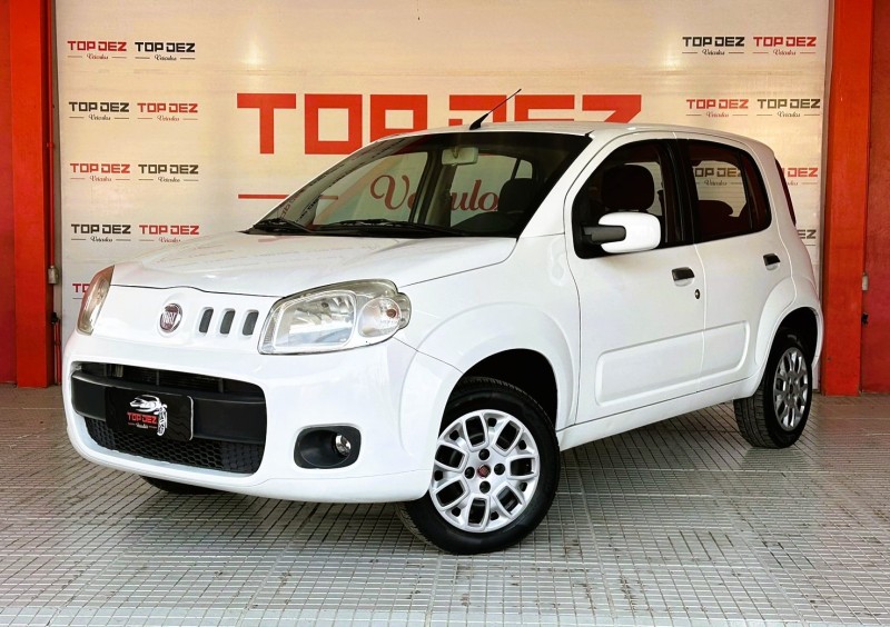 UNO 1.0 EVO VIVACE 8V FLEX 4P MANUAL - 2014 - SãO SEBASTIãO DO CAí