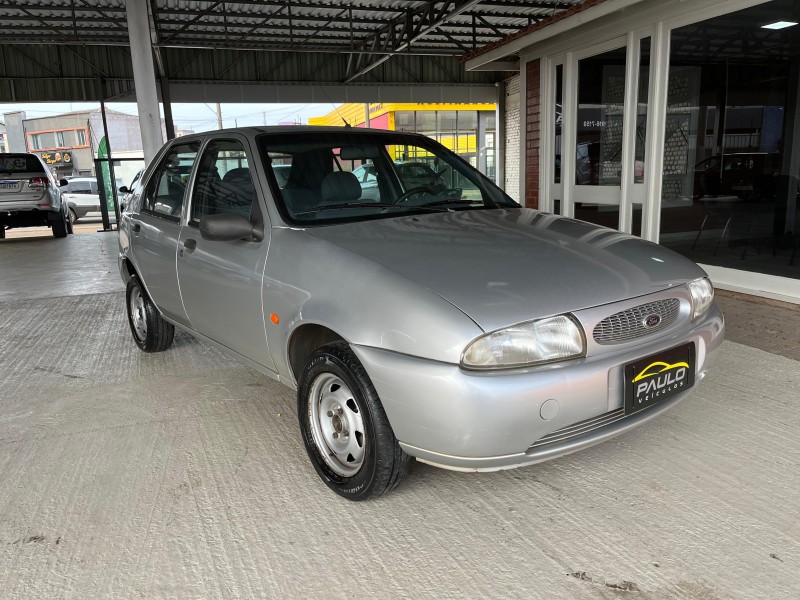 FIESTA 1.0 MPI 8V GASOLINA 4P MANUAL - 1997 - VACARIA