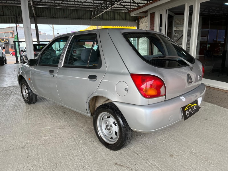 FIESTA 1.0 MPI 8V GASOLINA 4P MANUAL - 1997 - VACARIA