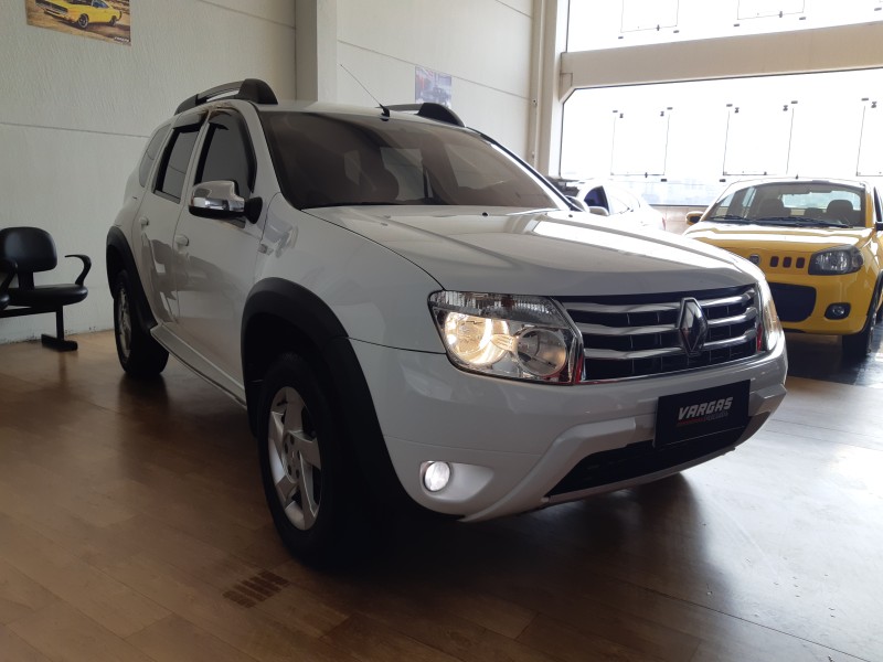 DUSTER 1.6 DYNAMIQUE 4X2 16V FLEX 4P MANUAL - 2013 - CAXIAS DO SUL