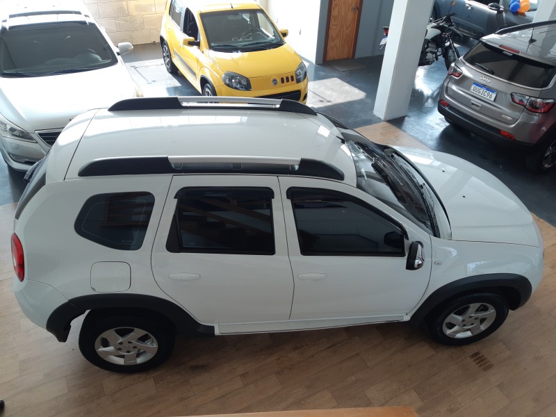 DUSTER 1.6 DYNAMIQUE 4X2 16V FLEX 4P MANUAL - 2013 - CAXIAS DO SUL