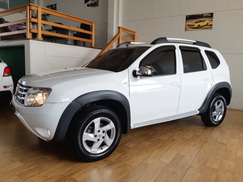 DUSTER 1.6 DYNAMIQUE 4X2 16V FLEX 4P MANUAL - 2013 - CAXIAS DO SUL