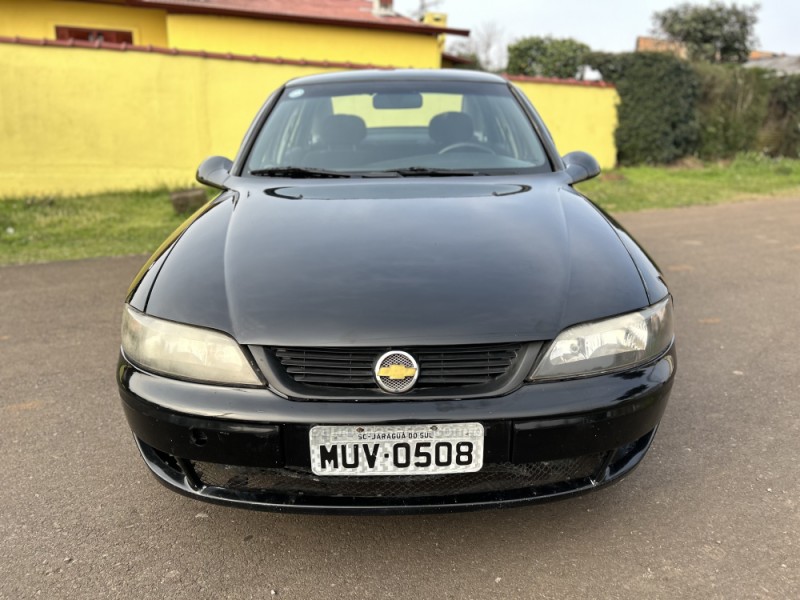 VECTRA 2.2 MPFI CHALLENGE 16V GASOLINA 4P MANUAL - 2000 - VACARIA