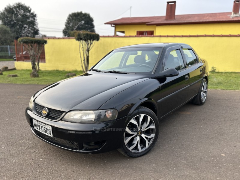 VECTRA 2.2 MPFI CHALLENGE 16V GASOLINA 4P MANUAL