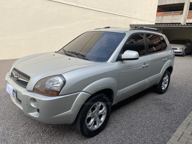 TUCSON 2.0 MPFI GLS BASE 16V 143CV 2WD FLEX 4P AUTOMÁTICO