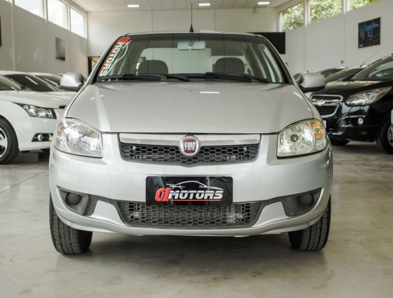 SIENA 1.0 MPI EL 8V FLEX 4P MANUAL - 2013 - NOVO HAMBURGO