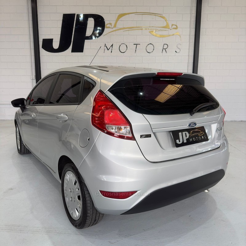 FIESTA 1.5 SE HATCH 16V FLEX 4P MANUAL - 2016 - NOVO HAMBURGO