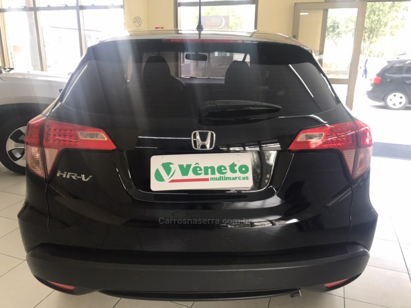 HR-V 1.8 16V FLEX LX 4P AUTOMÁTICO - 2018 - FARROUPILHA