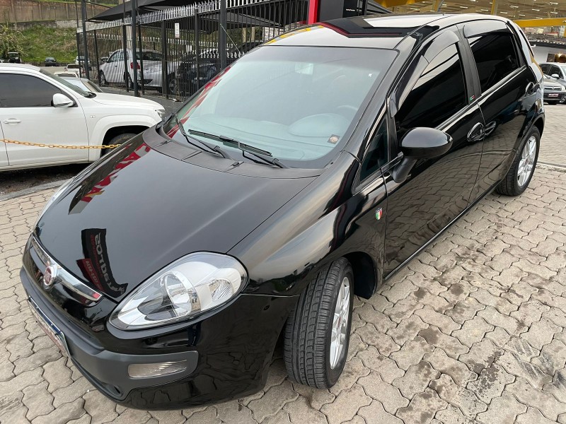 PUNTO 1.4 ATTRACTIVE ITALIA 8V FLEX 4P MANUAL - 2013 - CAXIAS DO SUL