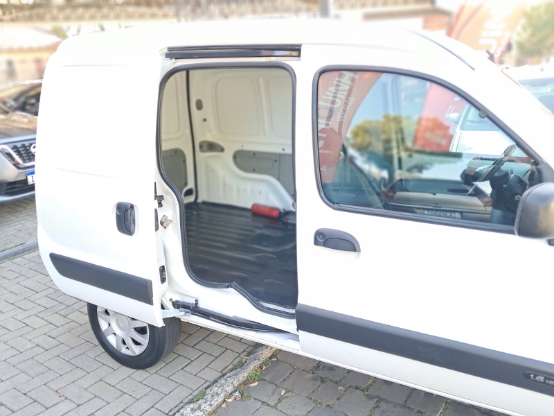 KANGOO 1.6 EXPRESSION 16V FLEX 4P MANUAL - 2013 - CAXIAS DO SUL