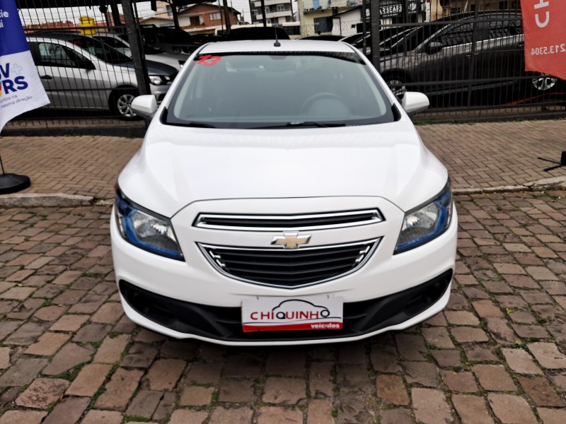 PRISMA 1.4 MPFI LT 8V FLEX 4P MANUAL - 2013 - CAXIAS DO SUL