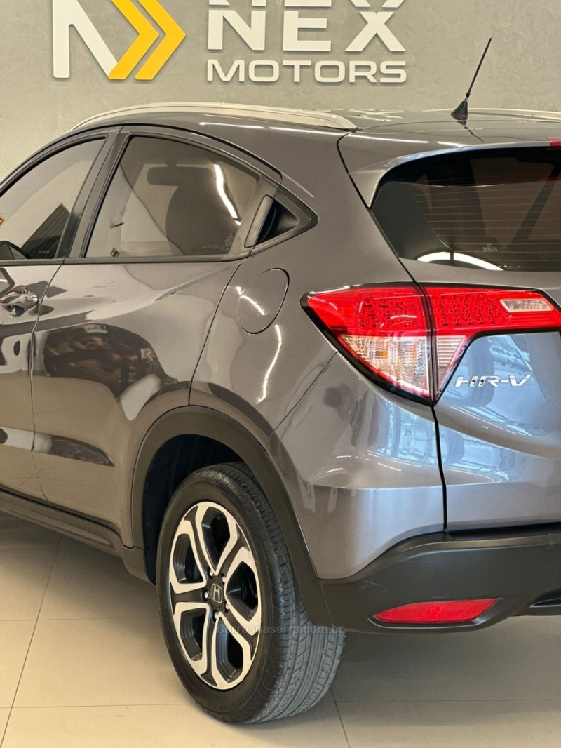 HR-V 1.8 16V FLEX EX 4P AUTOMÁTICO - 2017 - SãO LEOPOLDO