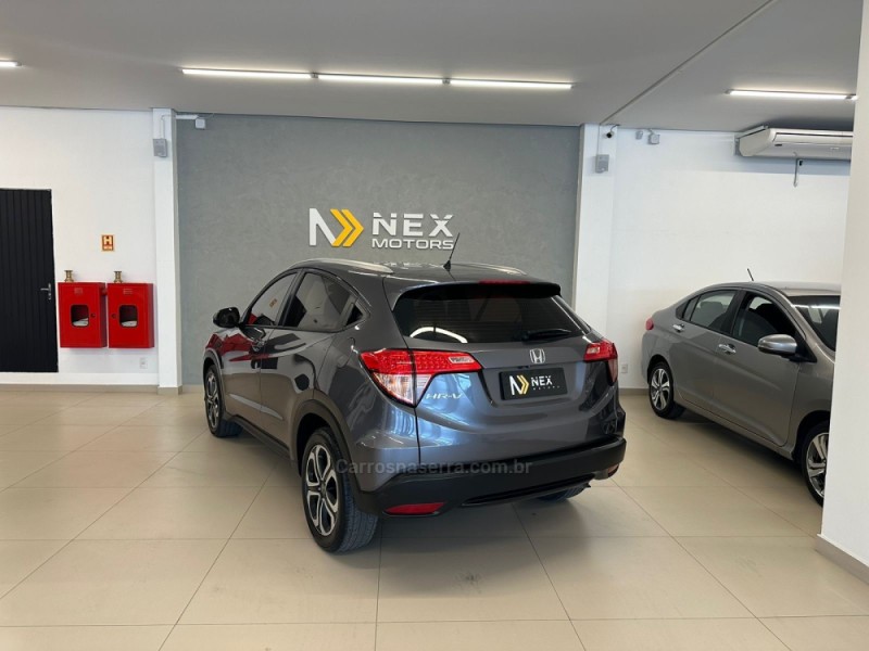 HR-V 1.8 16V FLEX EX 4P AUTOMÁTICO - 2017 - SãO LEOPOLDO