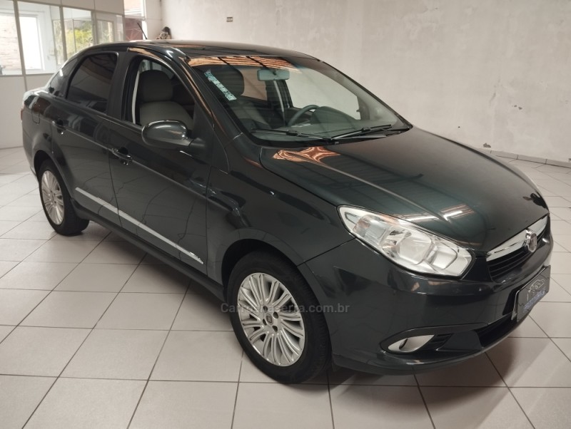 GRAND SIENA 1.6 MPI ESSENCE 16V FLEX 4P MANUAL - 2013 - NOVO HAMBURGO